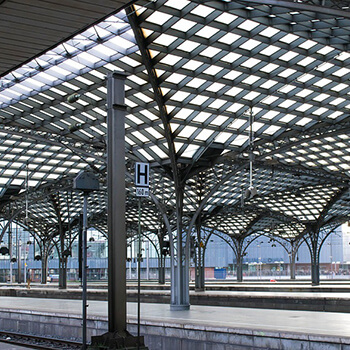 Test w praktyce: jak sprawują się klimatyzatory z funkcją grzania podczas mrozów w Pruszkowie?